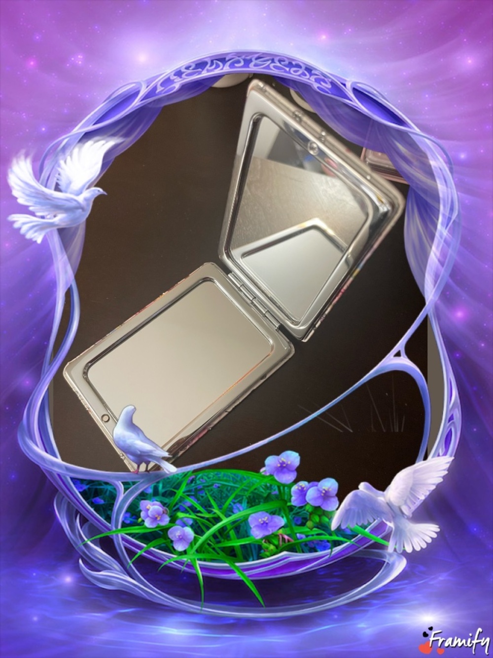 Compact Mirror~ - Picture 2 of 4